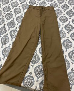 Net Top With Straight Pants