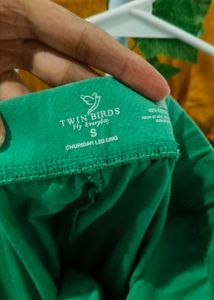 Green Churidar Leggings
