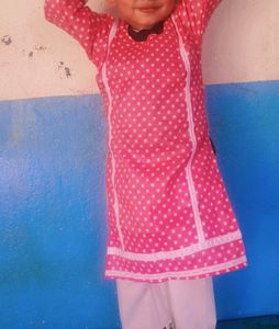 2 se Dhayi saal  baby ka pakistani kurti with pant