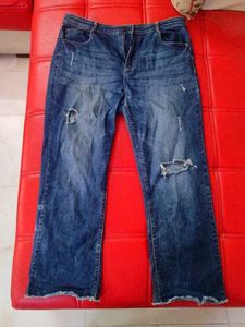 Distressed Wide Leg Jeans
