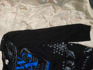 Black Graphic Print T-Shirt