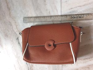 Smart Sling Bag🤎SALE