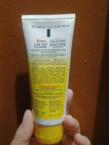 Lacto Calamine Sunshield SPF 50