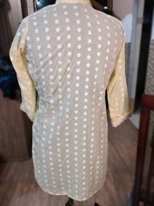 Floral Embroidered Button-Down Tunic