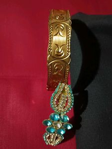 Bangle And Stones Clip