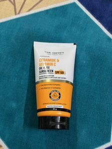Dr Sheth’s Ceramide & Vitamin-c sunscreen