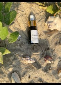 Butterly Body Scrub + Hydroboost serum