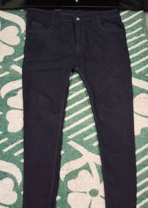 Black SLIM FIT Pants/Jeans For Women In New Condition No Flaws Nothing Waist 36 Length 35 Make Your Offers But Make Good Offers
