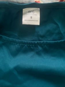 Chic Teal Cold-Shoulder Dress