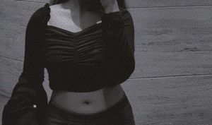 Black Ruched crop Top