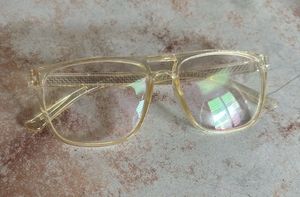 Clear Frame Glasses