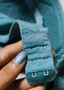 Pre-loved teal blue bra (32 size)