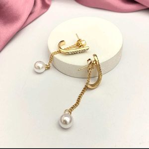 Pearl Drop Korean Stud