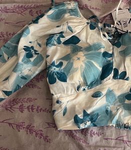 Zara Floral Print Crop Top