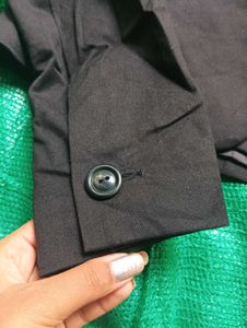 Cropped Black Blazer