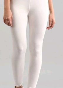 Ripple White Shorts laggy