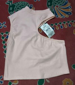 Woman Crop Top