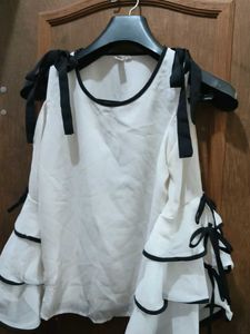 Women's Top 🎀🕊️🦚