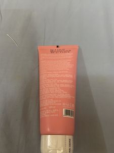 Dot &amp; Key Face Wash