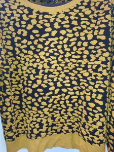 Animal Print Cropped Sweater