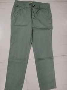Elegant Green Cotton Pant