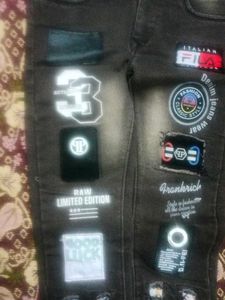 Stylish Patched Denim Jeans