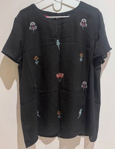 Black Floral Embroidered Short Sleeve Top