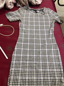 Formal H&M Bodycon Checkered Dress💙