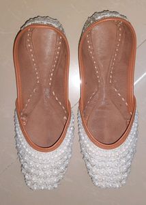 Pearl Jutti