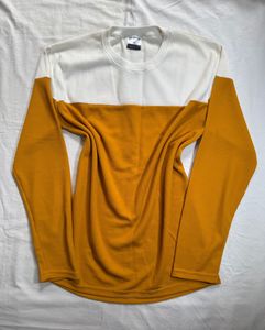 Mustard pullover top