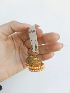 Gold Earrings ✨