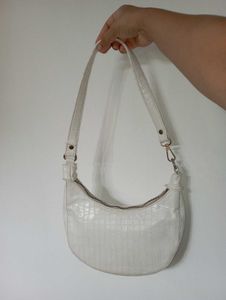White Shoulder Bag