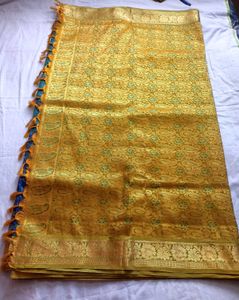 Kanjeevaram Pattu Silk Saree Floral Shining