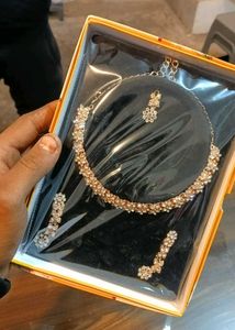 Elegant Jewelry Set