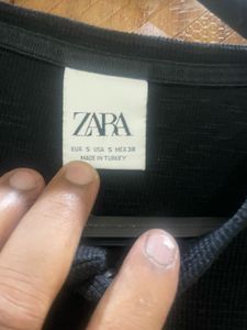 Zara Black Knitted T-Shirt