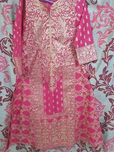 Pink & Gold Embroidered Kurta
