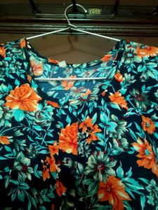 Beautiful Kurti With Slit