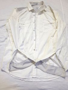 🪔Pure White Stylish Shirt Branded 40/42"size Stylish Pocket Buttons
