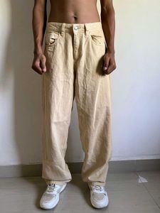 Best Quality Pant From Our Store