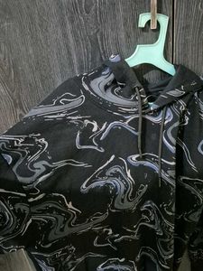 Abstract Print Pullover Hoodie