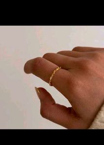 TWINE RING
