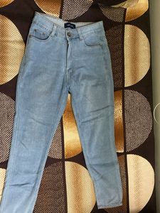 Light Wash Denim Jeans