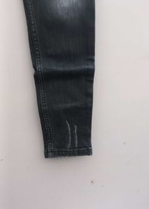 Girl Distressed Jeans