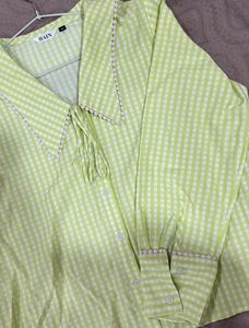 Cute Green Gingham Top