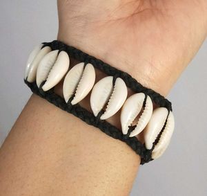 Cowrie Shell Thread Bracelet