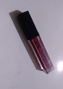 Matt Me Liquid Lipstick