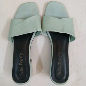 Green Fashion Point Slides