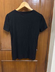 Calvin Klein Jeans Women’s Tshirt