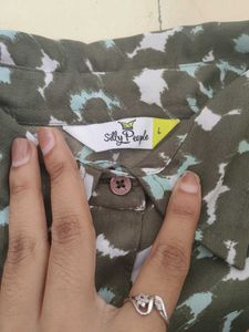 Patterned Long Sleeve Shirt