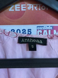 Floral Ruffle Crop Top